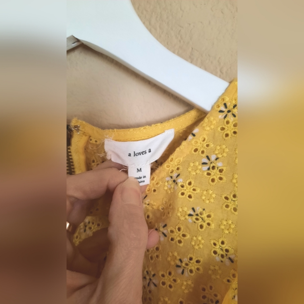 Cotton Eyelet Puff Sleeve Yellow Ruffle Blouse Cottage Cottagecore Feminine - Picture 4 of 7